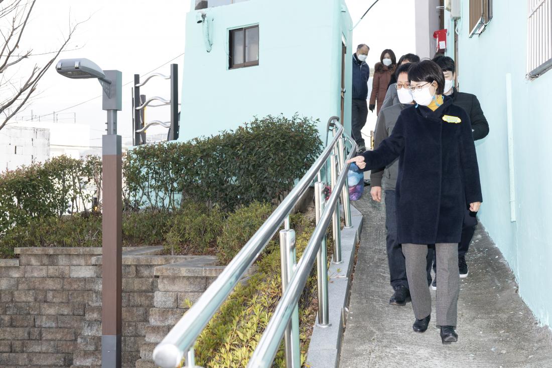 20210113_도시재생 새뜰마을 현장 방문_2.jpg