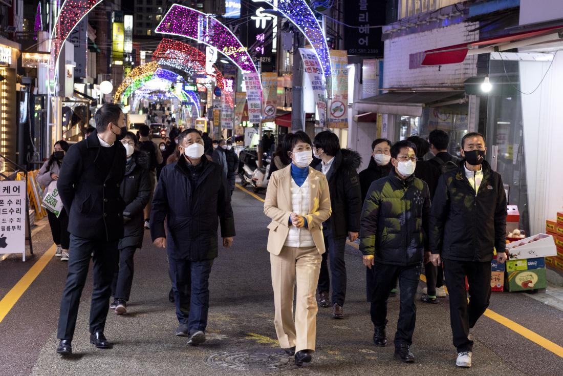 20210216_'부산대학로 빛 거리' 점등식_5.jpg