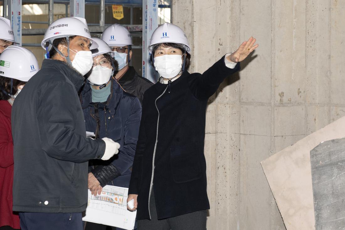 20210219_금샘도서관 건립 현장 방문_13.jpg