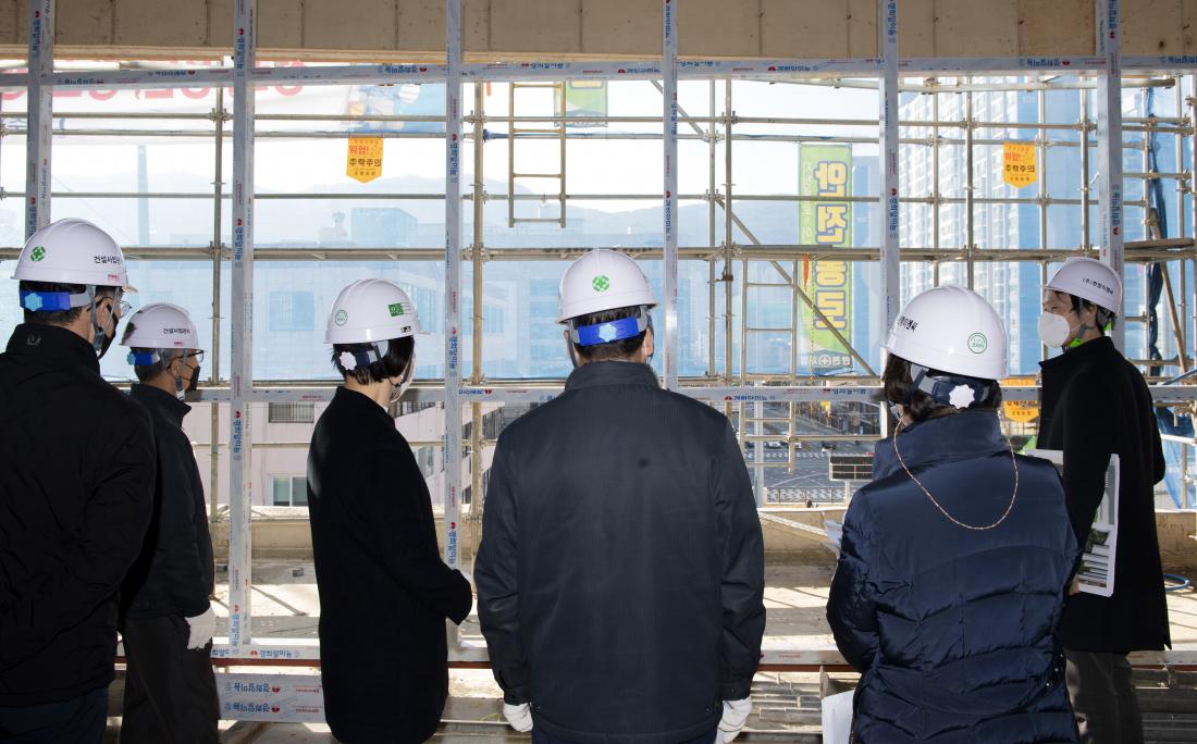 20210219_금샘도서관 건립 현장 방문_14.jpg