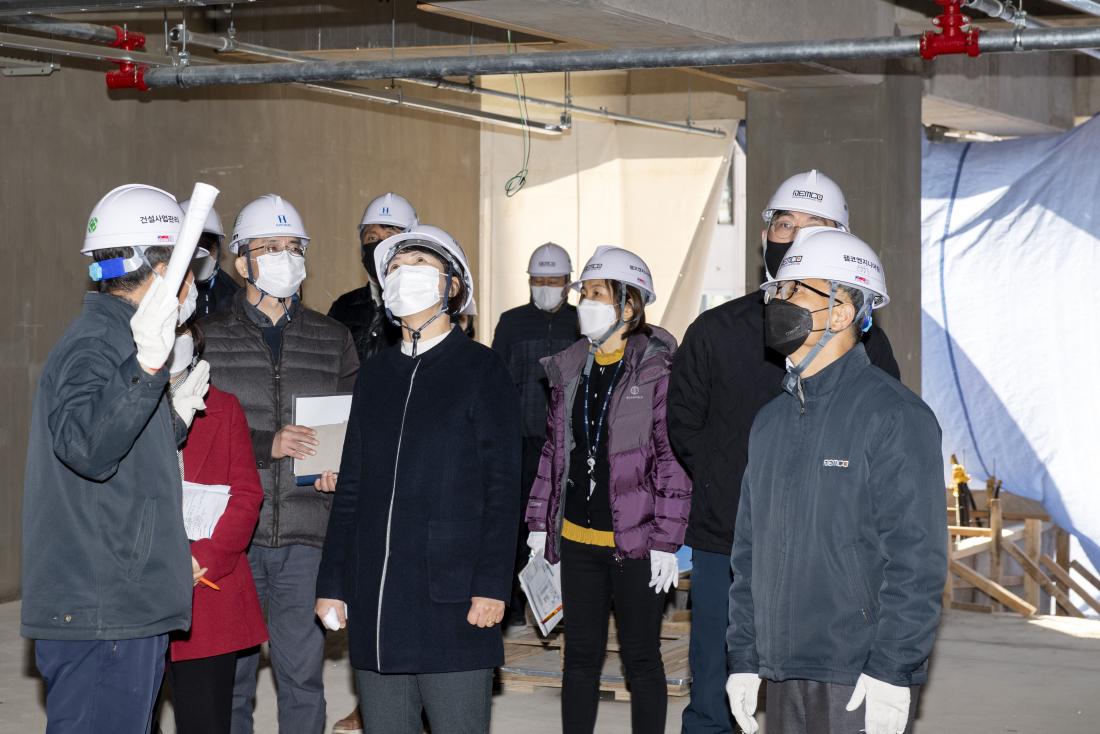 20210219_금샘도서관 건립 현장 방문_16.jpg