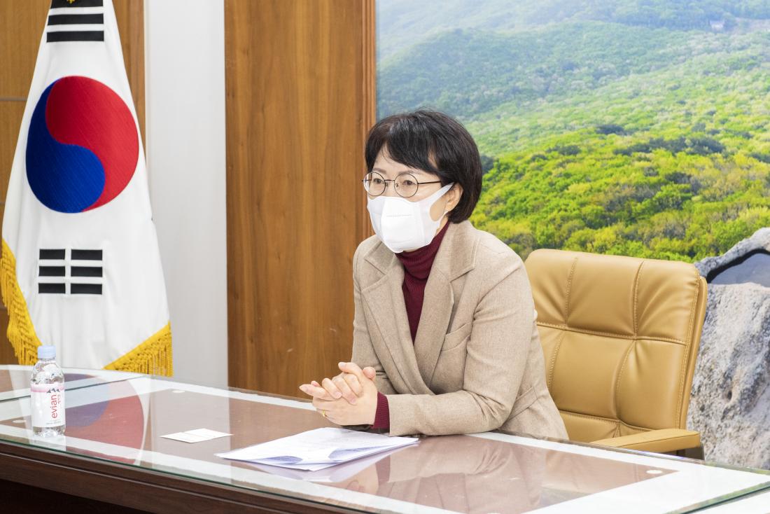 20210222_지방세 심의원회 위촉식 및 회의_12.jpg
