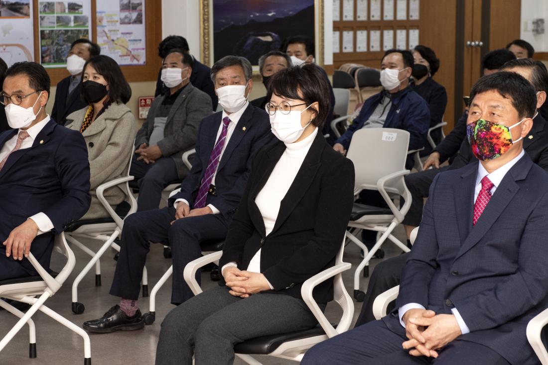 20210305_새마을 지도자 금정구협의회장 이.취임식_7.jpg