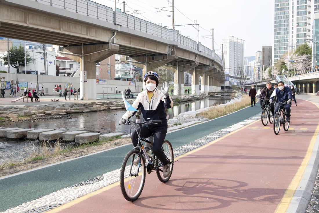 2021-03-26 온천천 벚꽃길 자전거 라이딩 및 안전점검_4.jpg