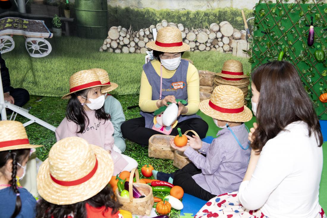 20210408_공립 행복한 그림동산 어린이집 방문_10.jpg