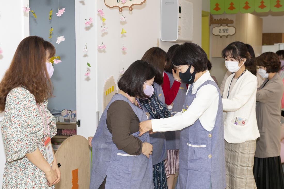 20210413_공립 해야어린이집 보육교직원 임용장 전수_13.jpg