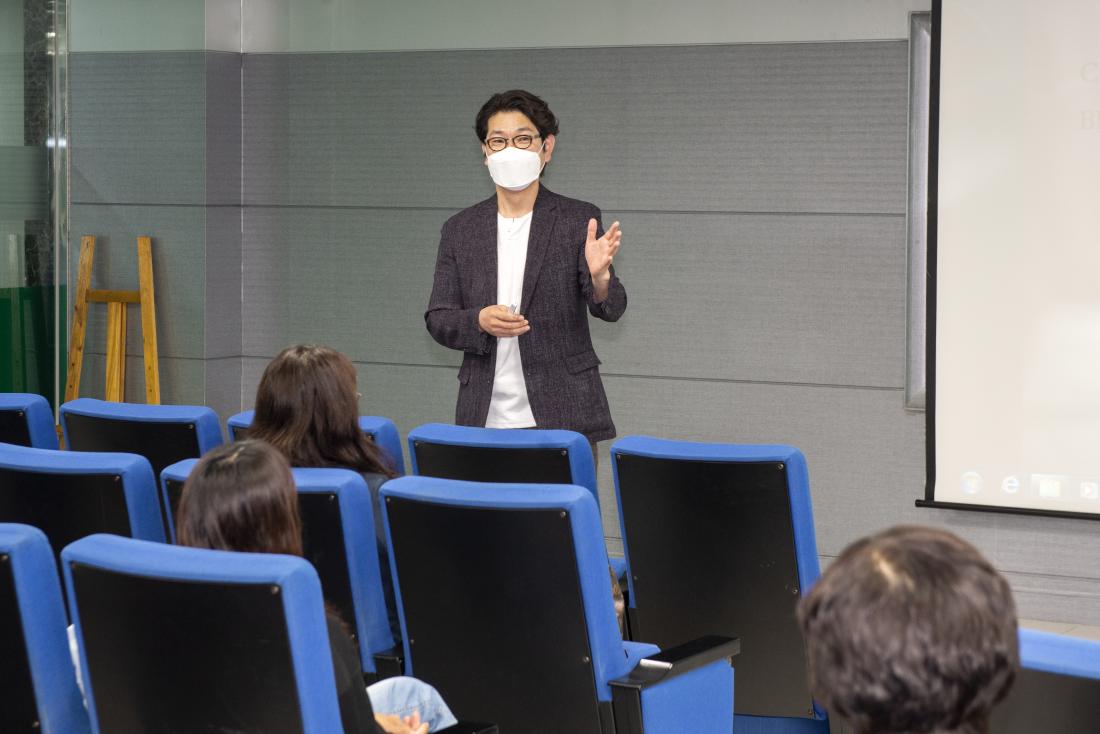 20210423_금샘반디 진로체험지원단 진로코칭 4차산업 특강_9.jpg