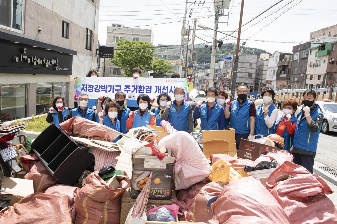 20210513_저장강박 가구 현장방문_1.jpg