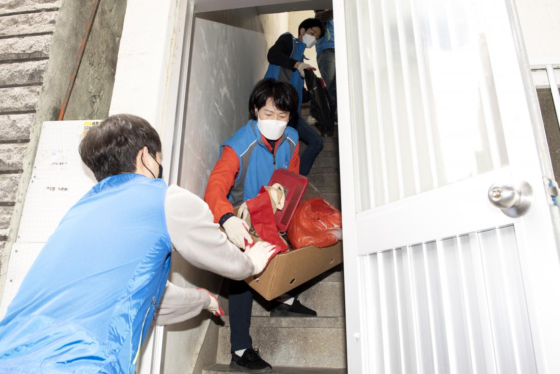 20210513_저장강박 가구 현장방문_29.jpg