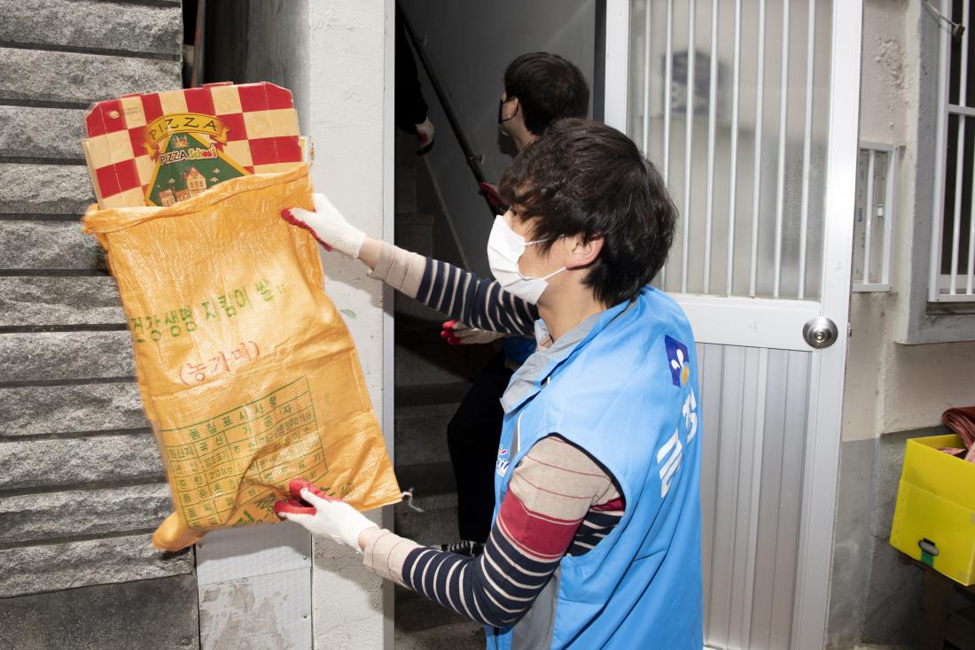 20210513_저장강박 가구 현장방문_23.jpg