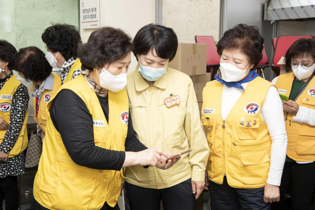 20210526_고독사 예방 마음돌봄 키트 지원사업_7.jpg