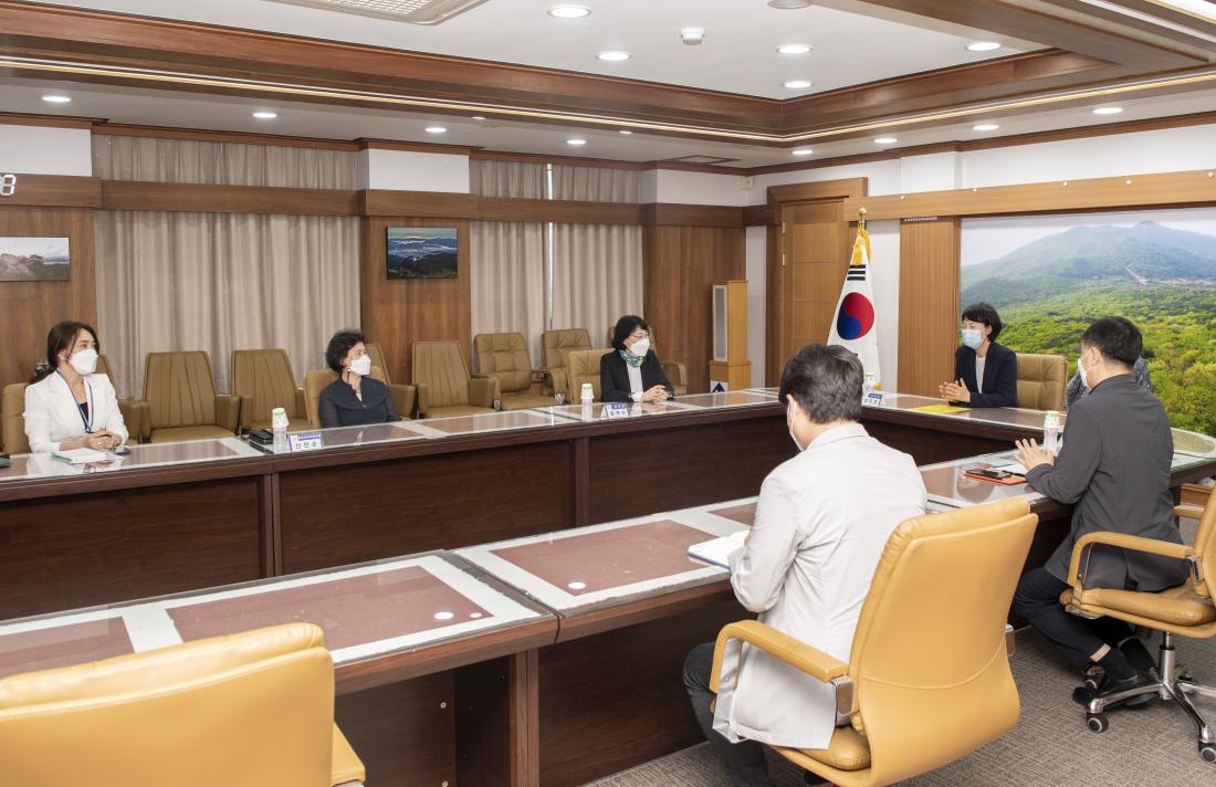 20210528_청소년 문화예술활동 확대 업무 협약식_9.jpg