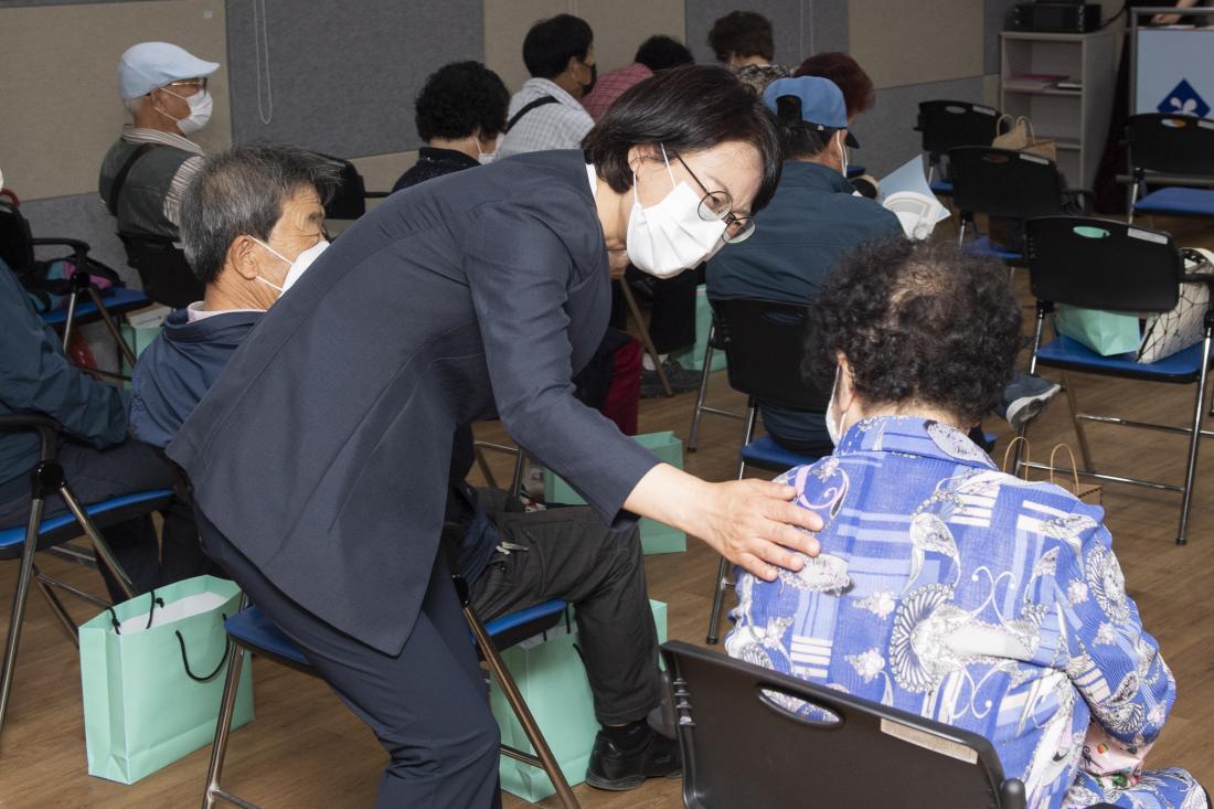 20210617_2021 상반기 경로당 회장단 교육_3.jpg