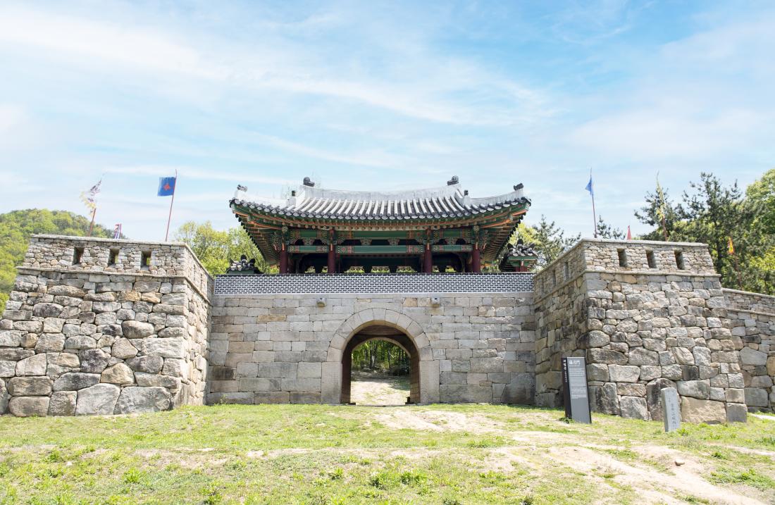 20210421_금정산성 서문_7.jpg