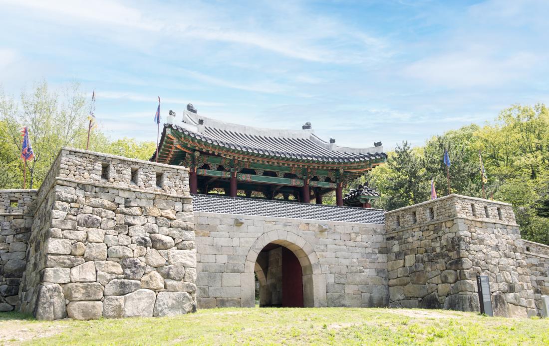 20210421_금정산성 서문_5.jpg