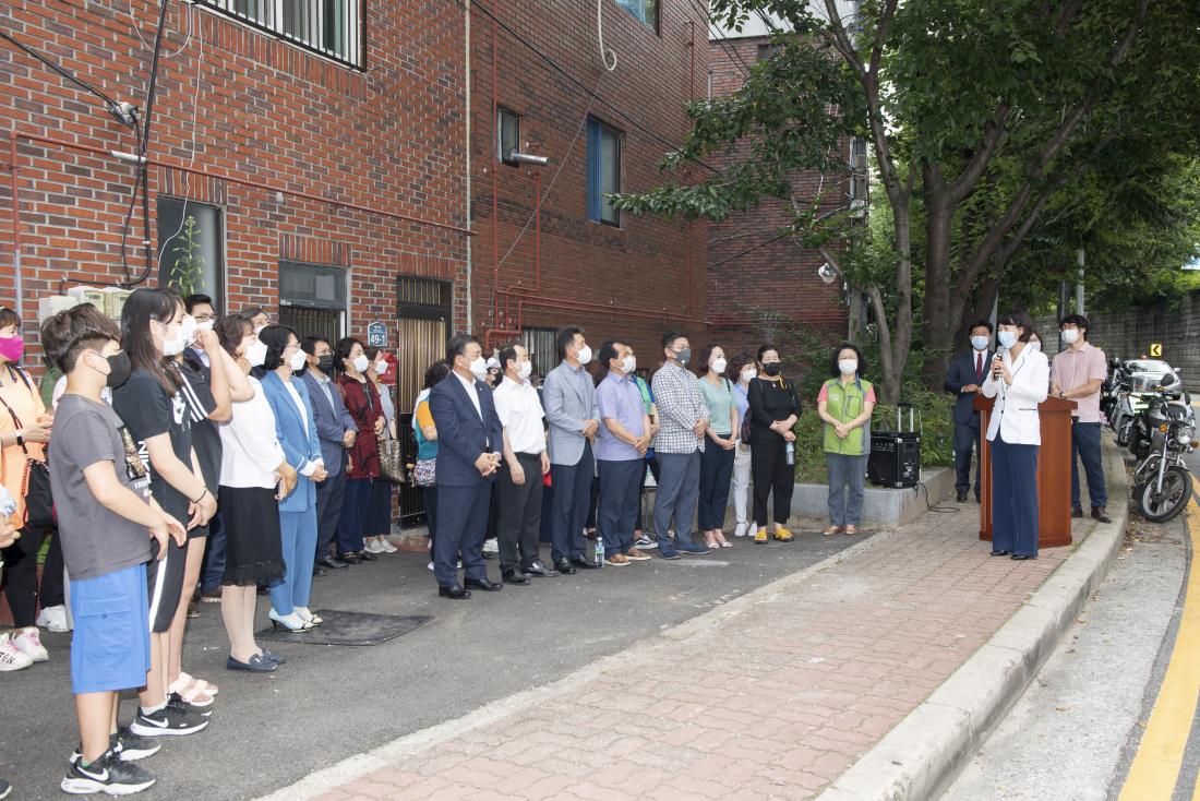 20210628_서명초 옹벽 개선 사업 제막식_7.jpg
