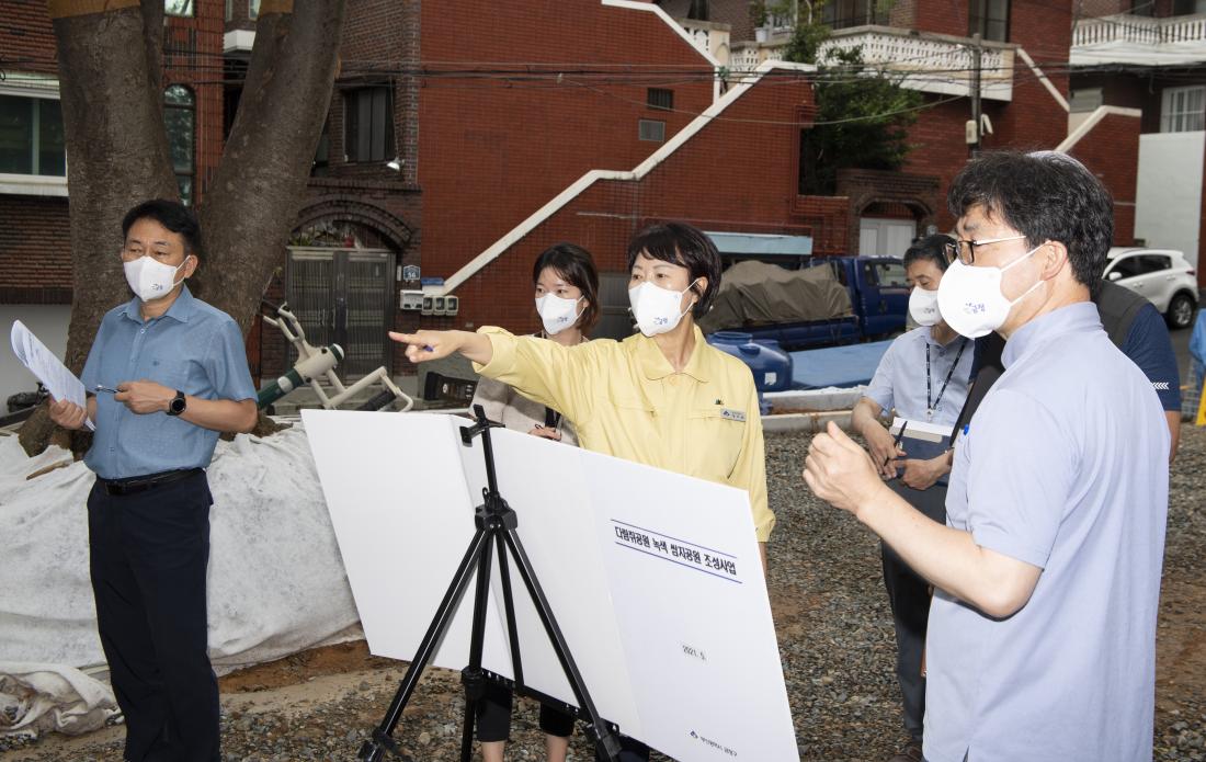 20210902_녹색쌈지공원 조성 현장 방문_7.jpg