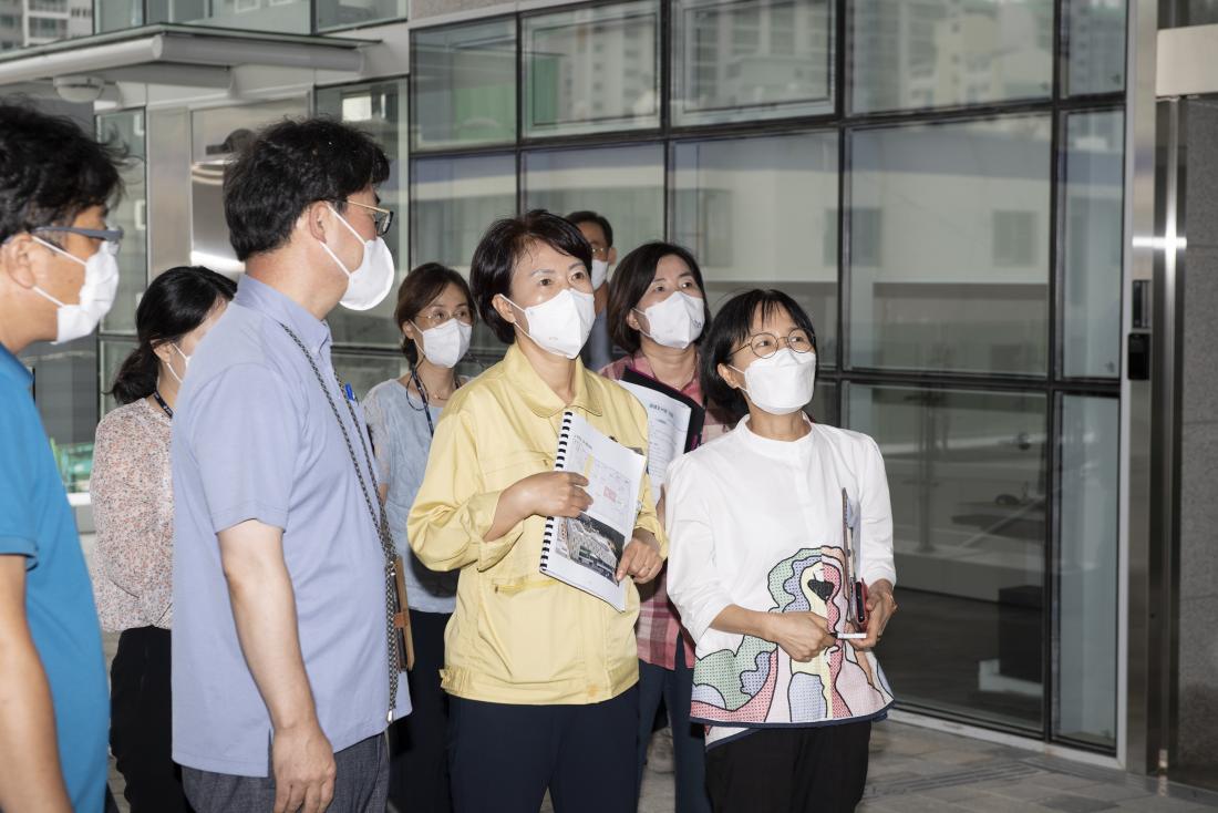20210902_금샘도서관 건립현장 방문_7.jpg