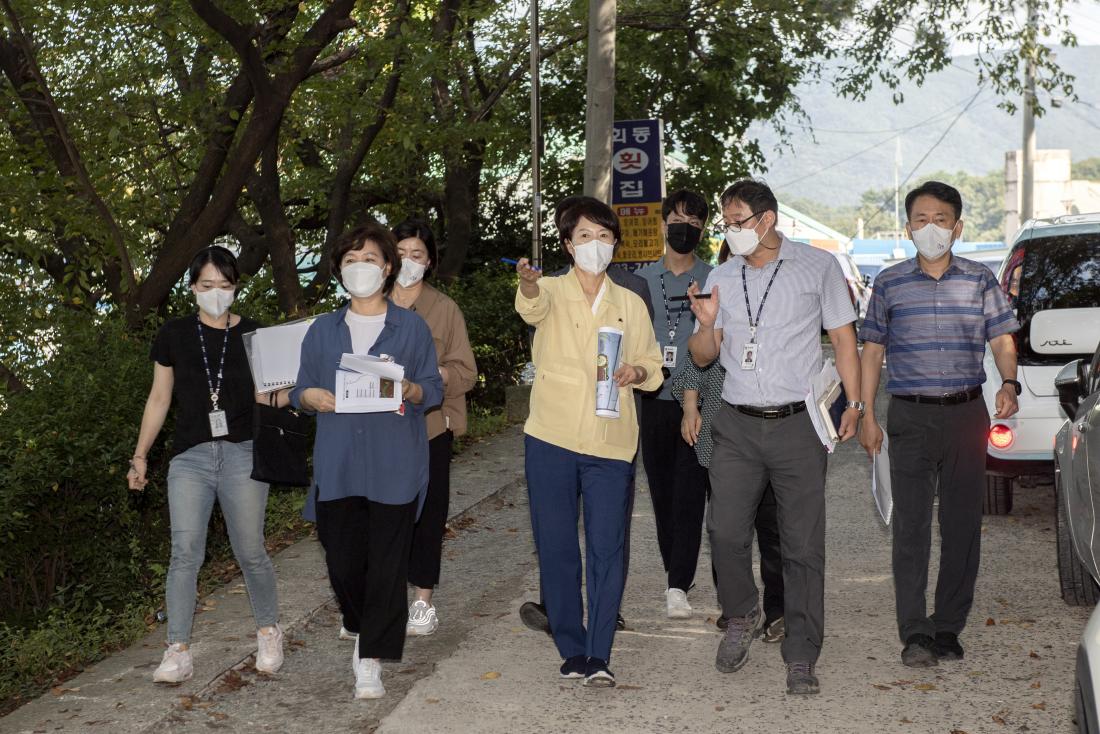 20210909_역점사업 현장방문-회동호 누리길 조성사업_4.jpg