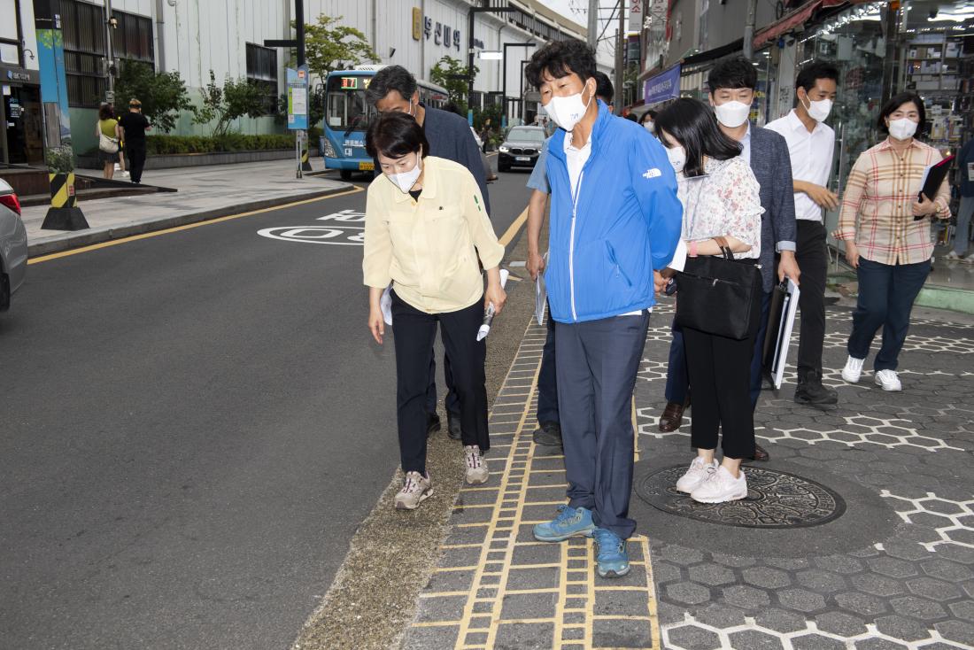 20210913_역점사업 현장방문-부산대 젊음의 거리 일원 보행환경 개선_5.jpg