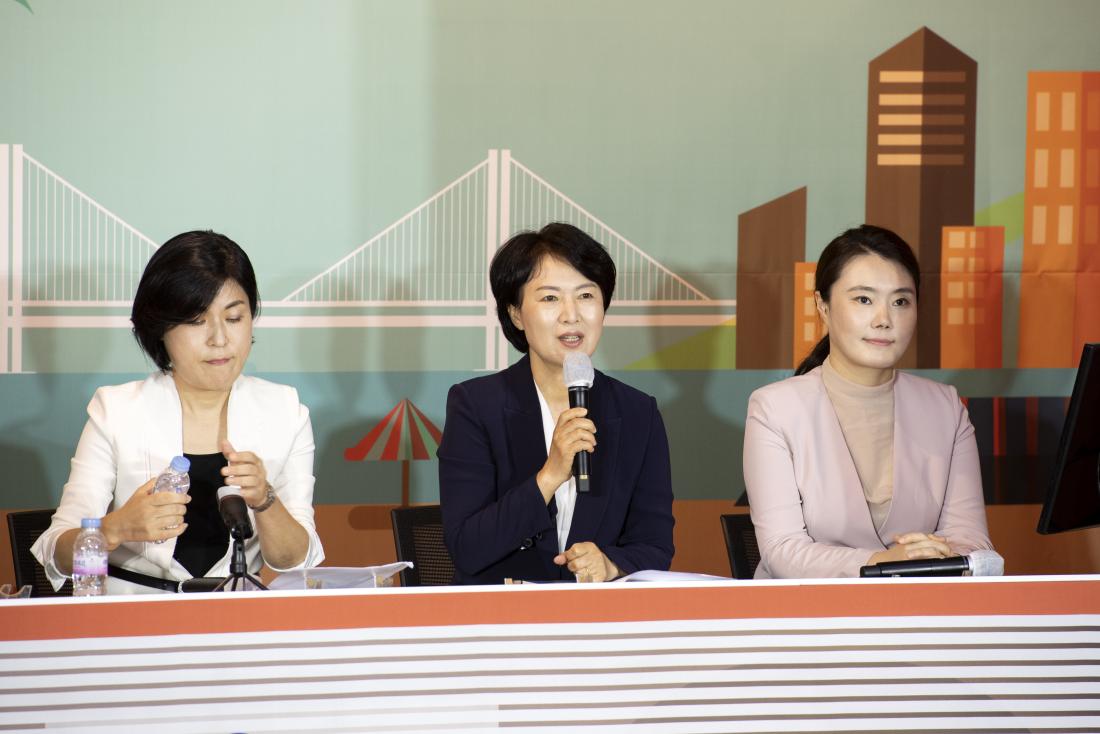 20210915_2021 양성평등 위드 부산페스티벌 생방송 인터뷰_12.jpg