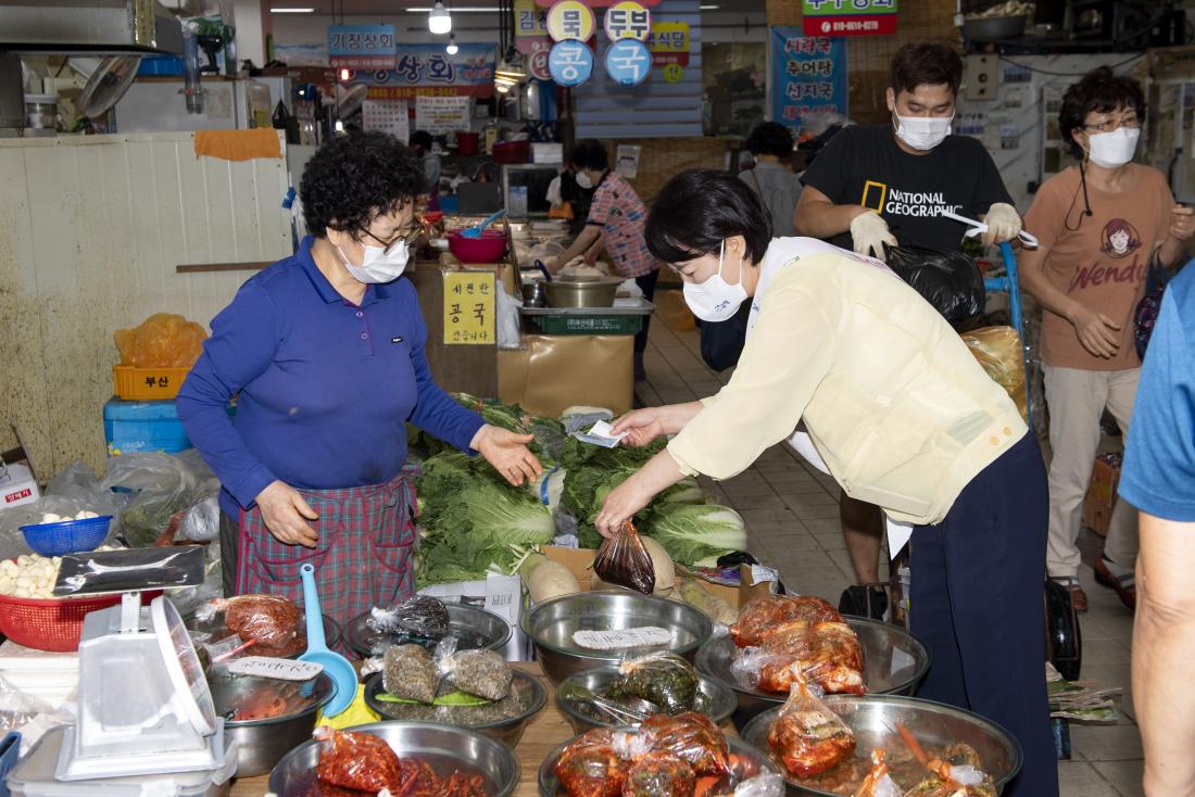 20210915_전통시장 현장 방문_3.jpg