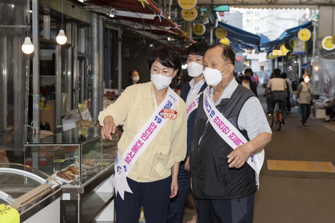 20210915_전통시장 현장 방문_13.jpg