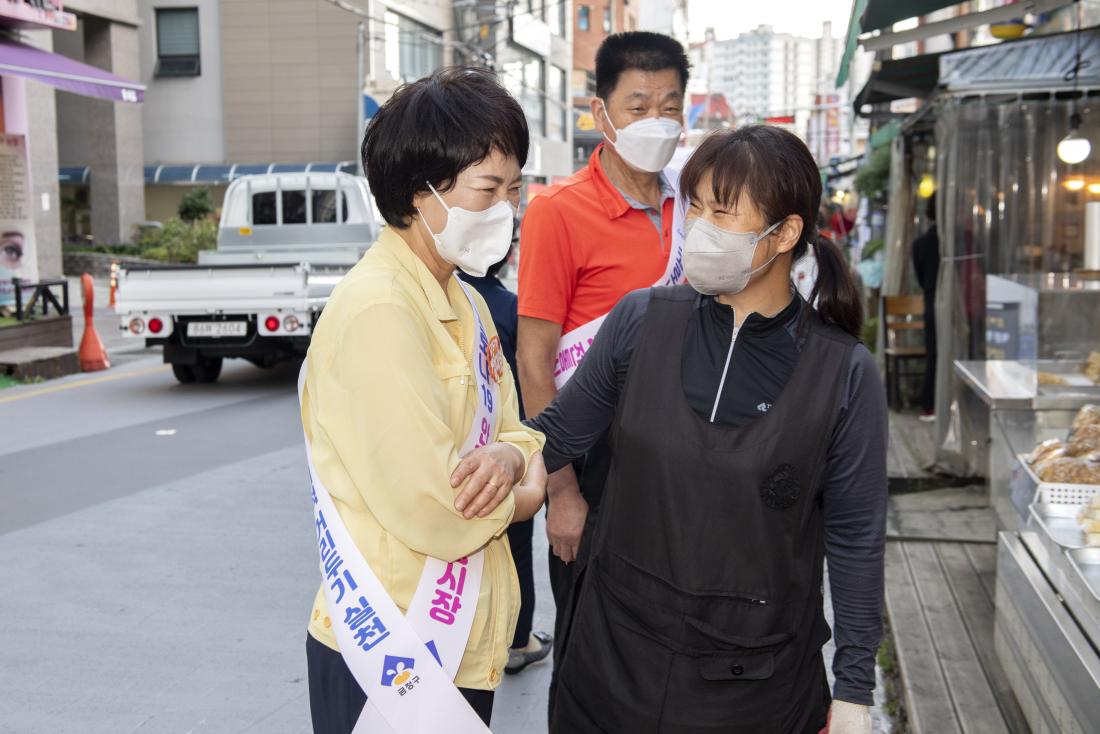 20210915_전통시장 현장 방문_11.jpg