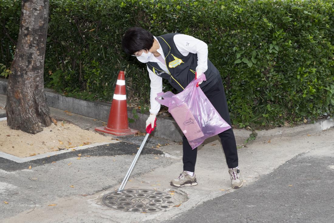 20210929_무단투기 예방 홍보캠페인_15.jpg