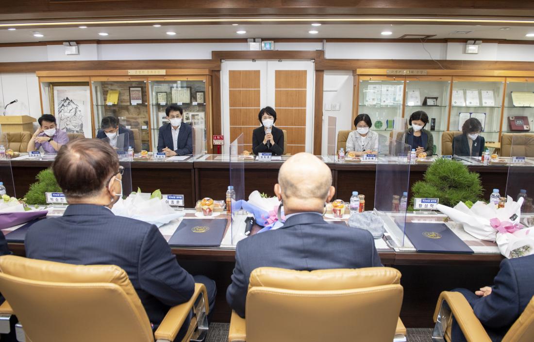 20211001_국가 유공 공무원 정부포상 전수식_44.jpg