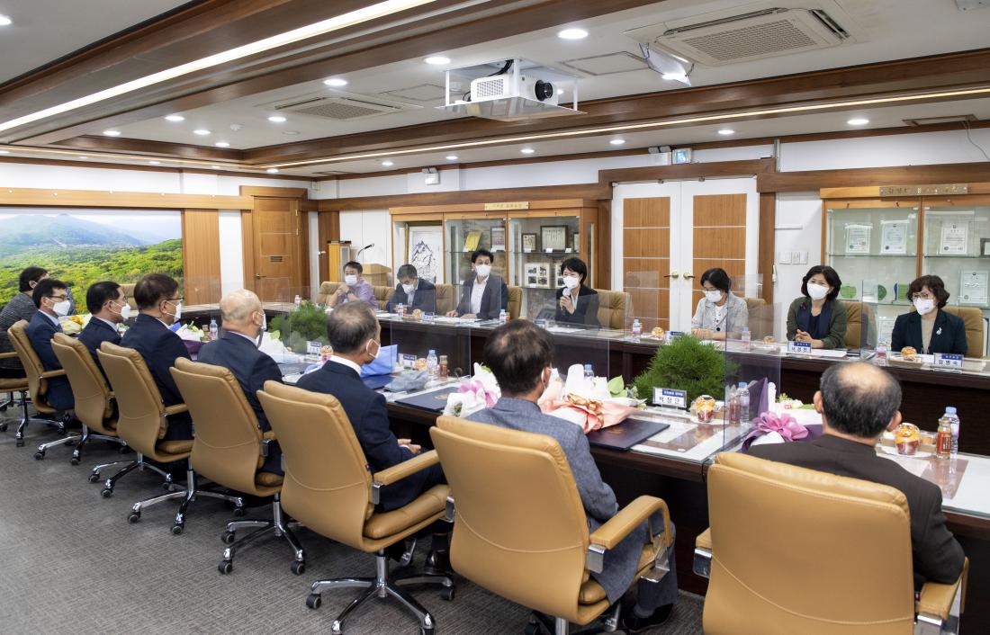 20211001_국가 유공 공무원 정부포상 전수식_42.jpg