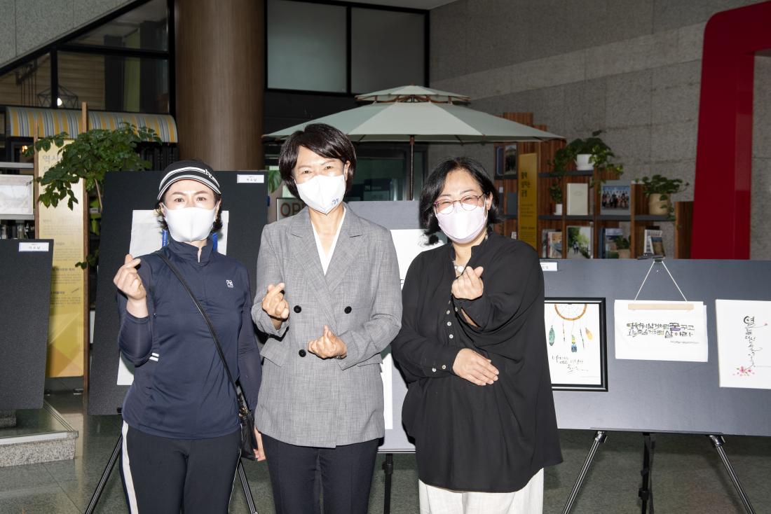 20211005_금정구 재능봉사단 작품 전시회_10.jpg