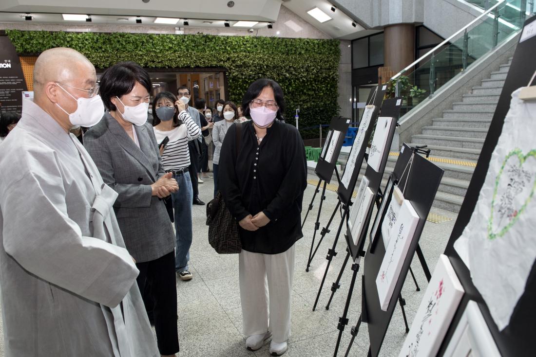 20211005_금정구 재능봉사단 작품 전시회_5.jpg