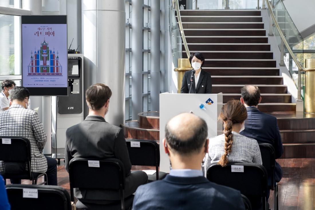 20211007_라트비아 기획전시전 기념행사_3.jpg