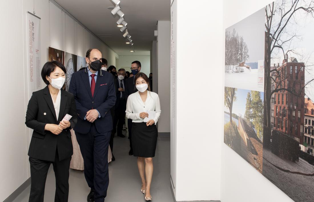 20211007_라트비아 기획전시전 기념행사_17.jpg