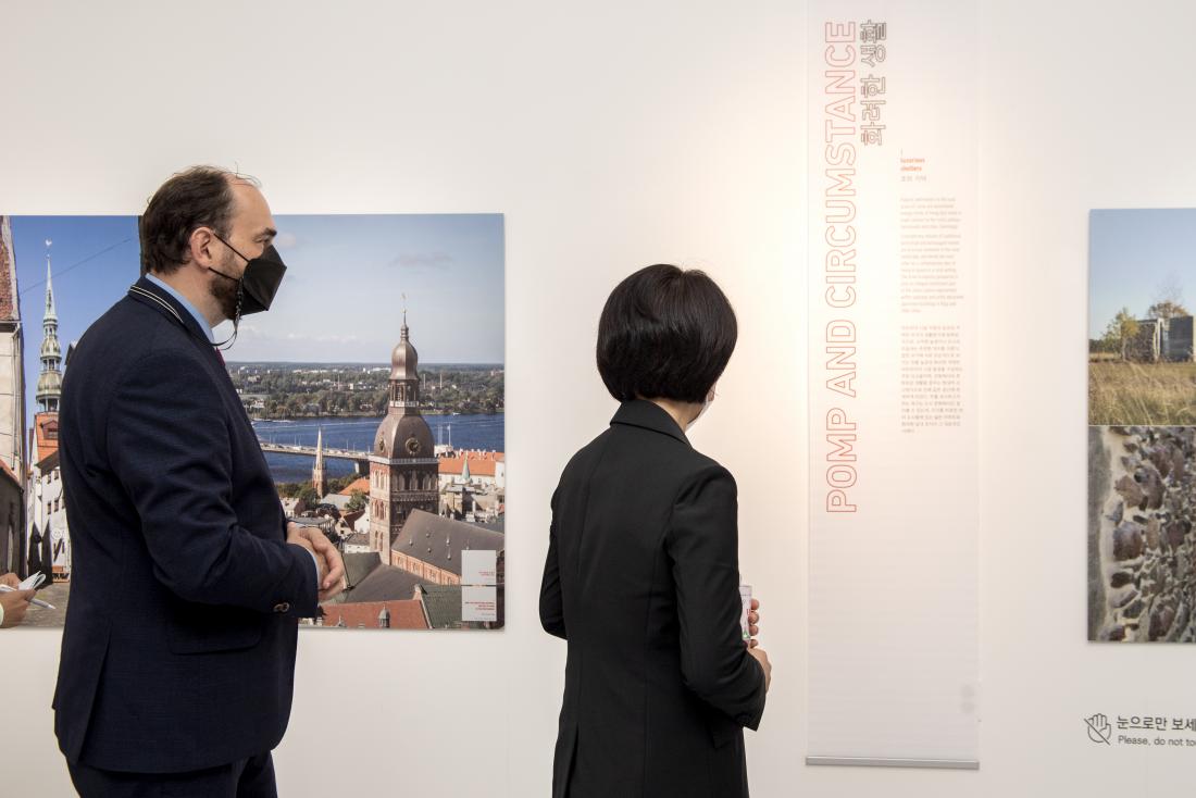 20211007_라트비아 기획전시전 기념행사_20.jpg