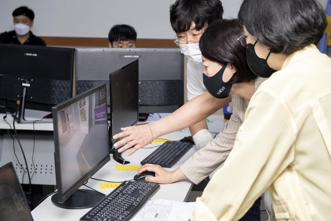 20211015_라라라 페스티벌 메타스버 시연_10.jpg