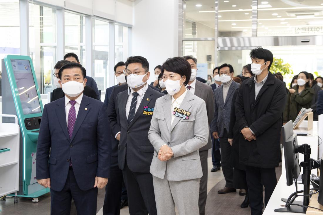 20211110_금샘도서관 개관식_39.jpg