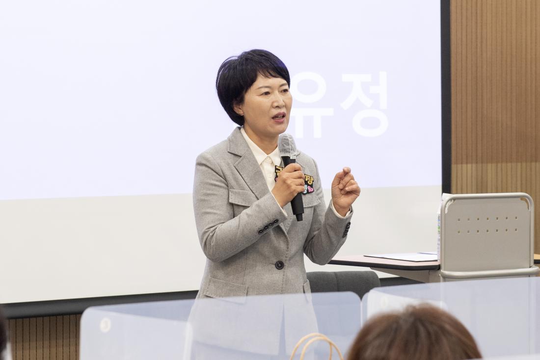 20211110_금샘도서관 개관식_56.jpg