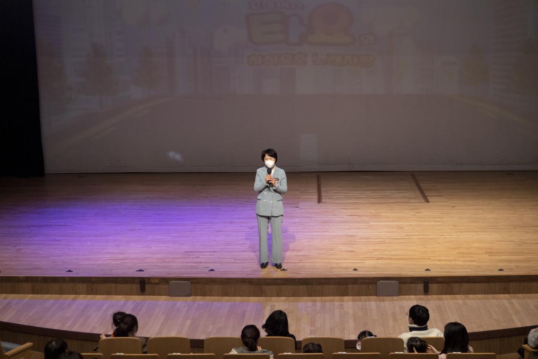 20211119_꼬마버스타요 공연 3회차_10.jpg