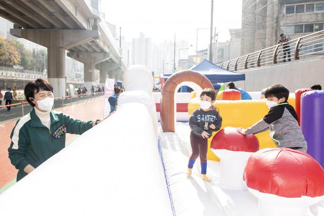 20211120_라라라 놀이체육 한마당_31.jpg