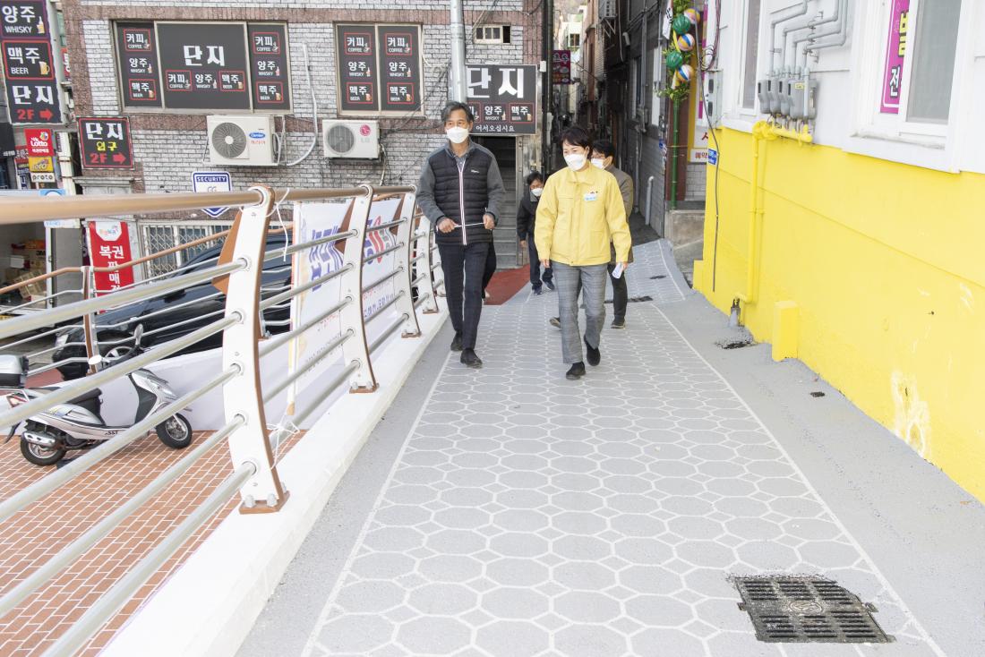 20211124_서동로 확장공사 현장 방문_6.jpg