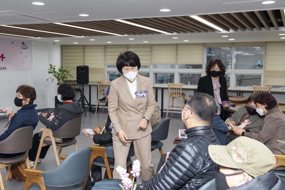 20211130_금정구 1기 신중년더채움학교 졸업식_2.jpg