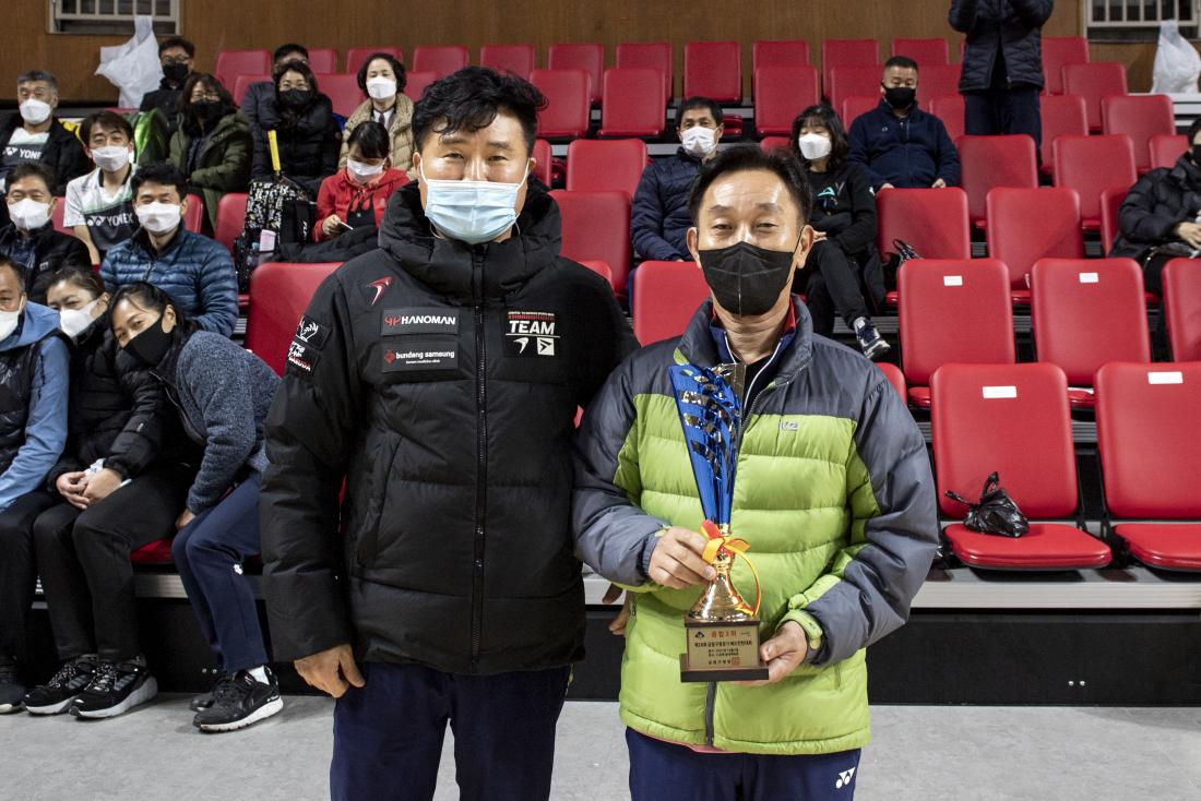 20211205_제28회 금정구청장기 배드민턴 대회 및 시상식_15.jpg