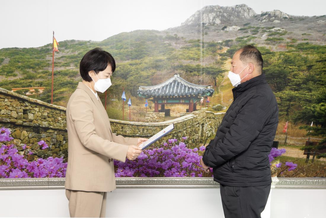 20211217_2021년 공무직 퇴직자 간담회_5.jpg