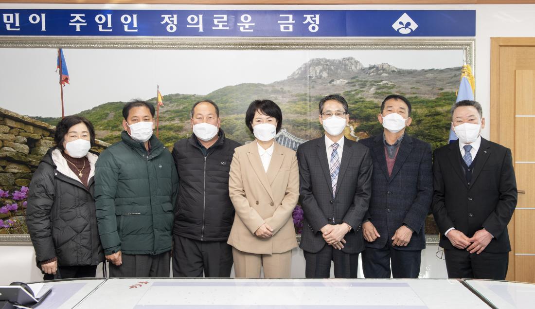 20211217_2021년 공무직 퇴직자 간담회_21.jpg