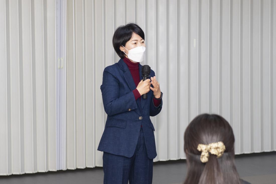 20211222_지역아동센터 아동복지교사 오리엔테이션_3.jpg