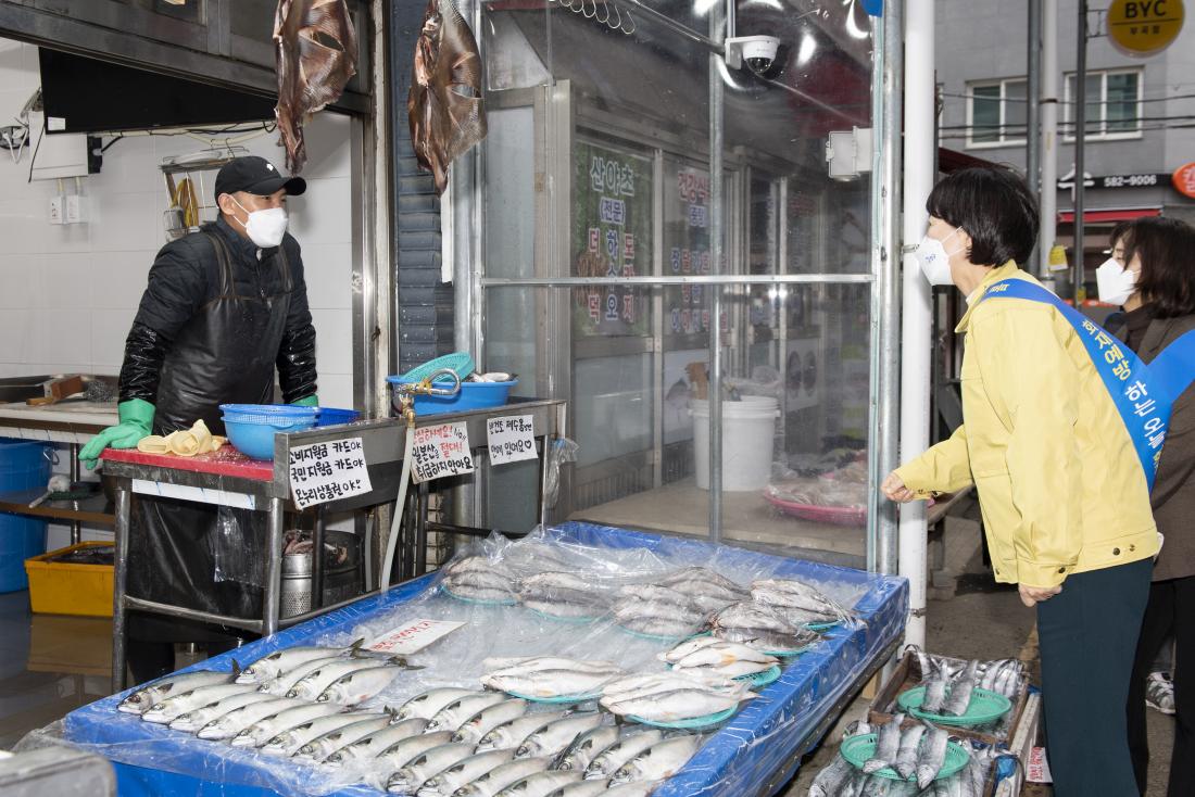 20220124_전통시장 방문_4.jpg