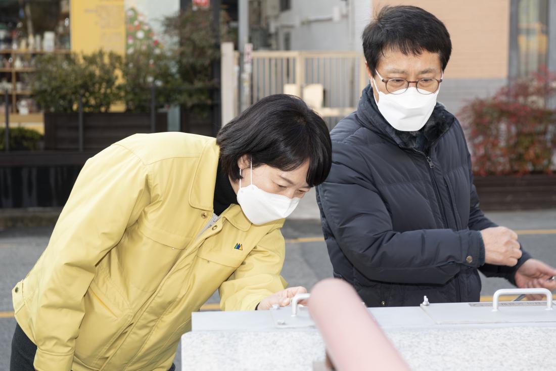 20220211_온천천 진출입 원격제어 시스템 구축 및 재난감시용 CCTV 설치 사업 현장 방문_14.jpg
