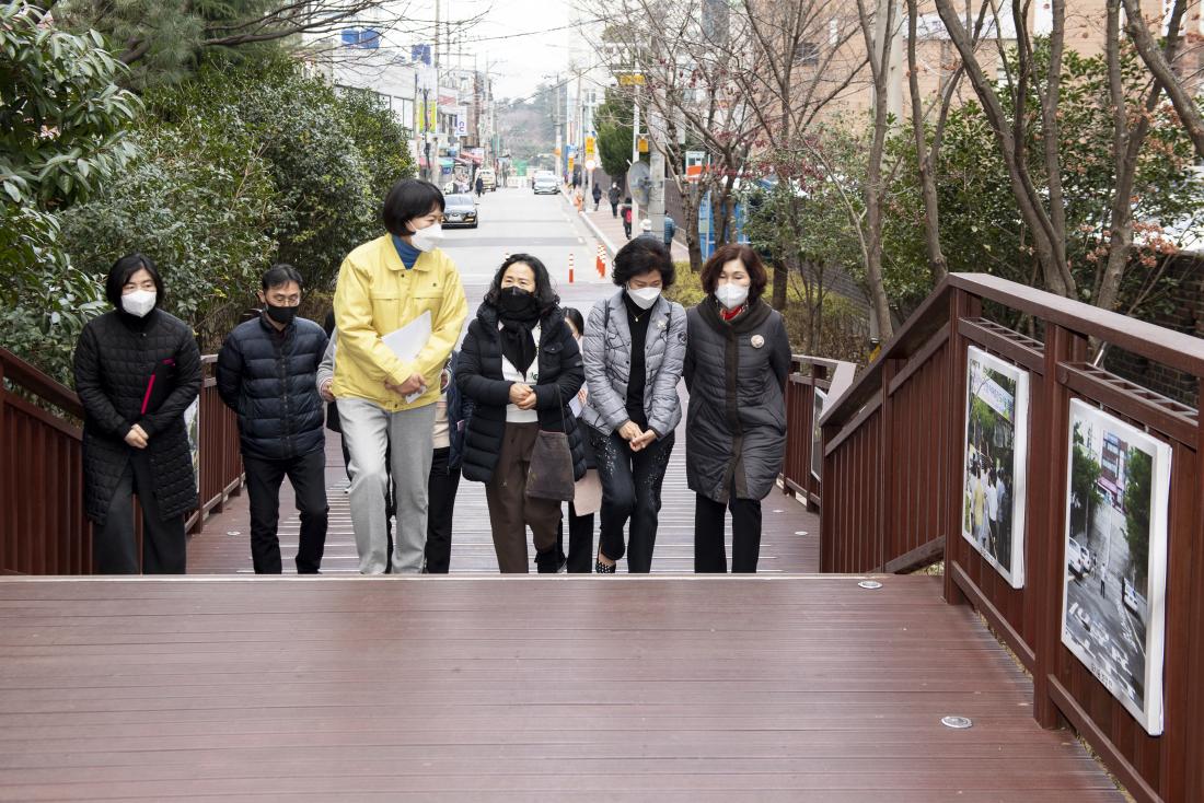 20220214_역점사업 현장 방문-세대공감 녹색공원 조성_2.jpg
